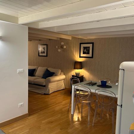 Assunta Domus Hotel โรม ภายนอก รูปภาพ
