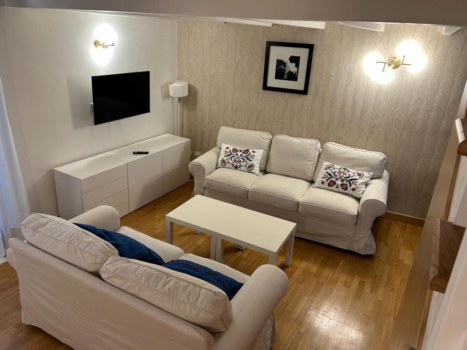 Assunta Domus Hotel โรม ภายนอก รูปภาพ