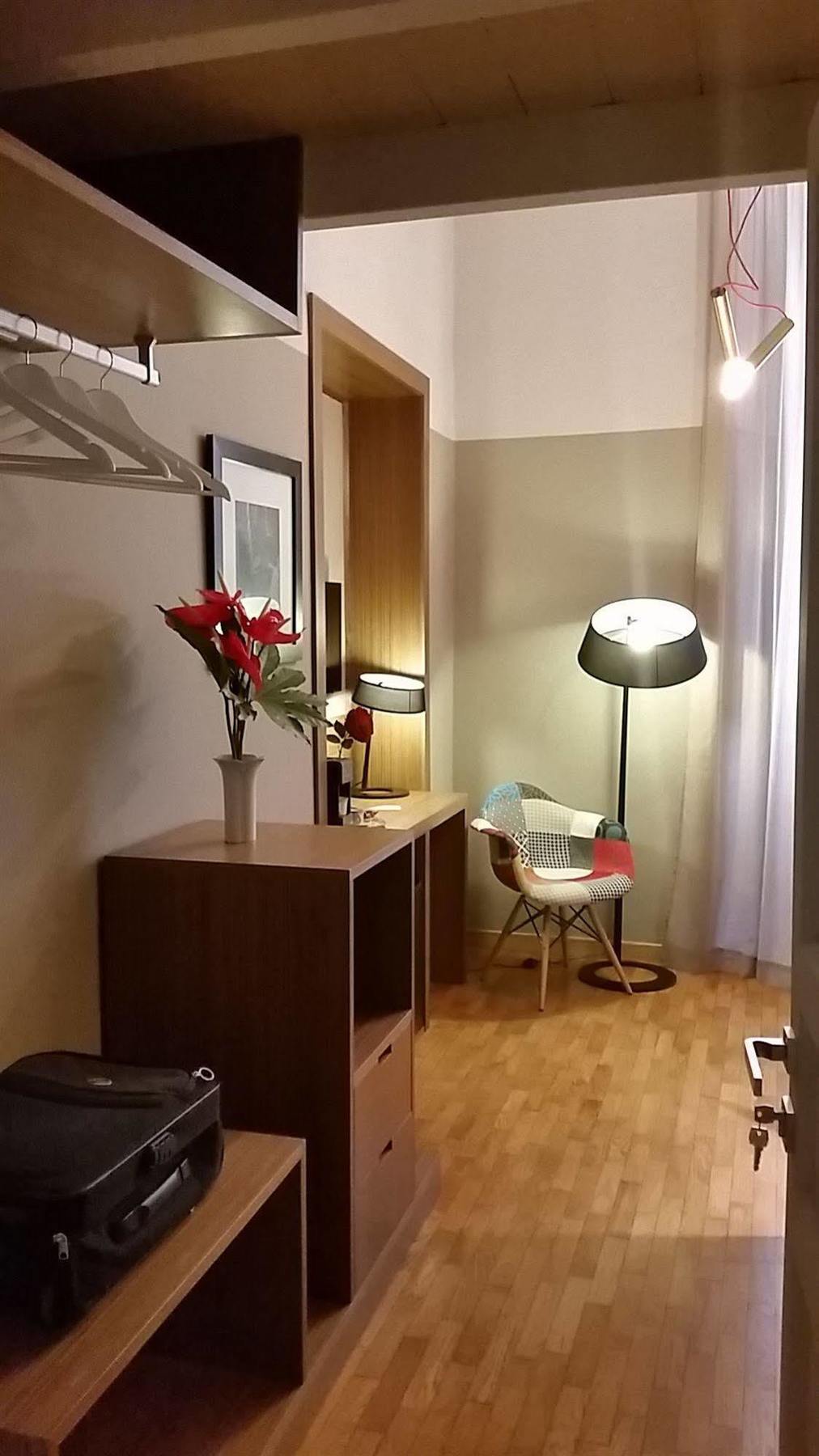 Assunta Domus Hotel โรม ภายนอก รูปภาพ